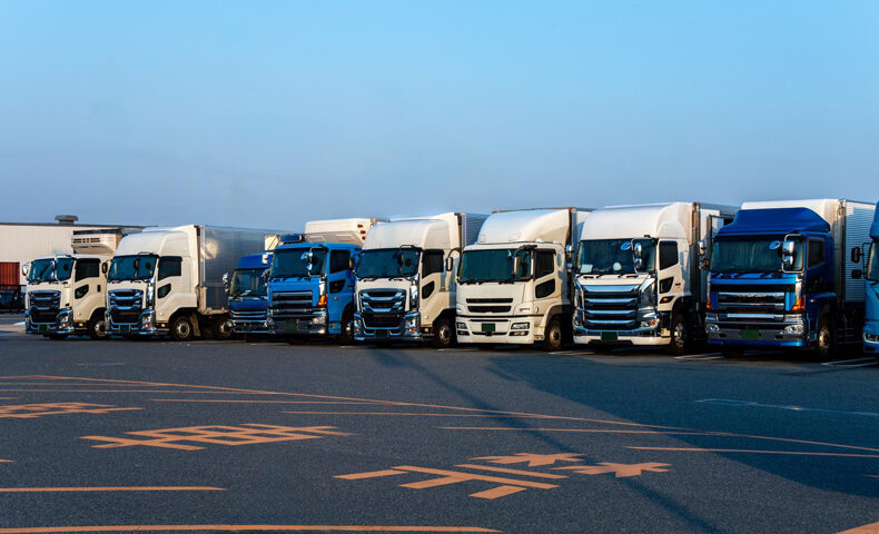 【大型冷凍車】スーパーグレートなどの中古車両の購入で失敗しないためのポイントを解説